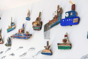 Fleet of drift wood board